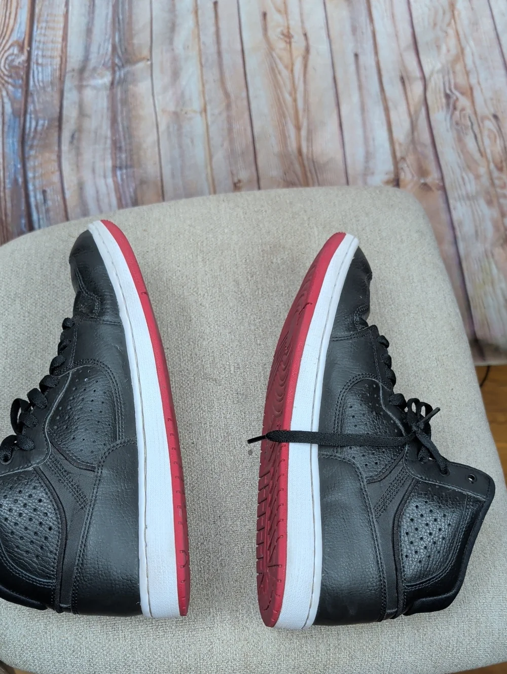 Jordan Jumpman Black and Red Mid-Top Sneakers Men's 10